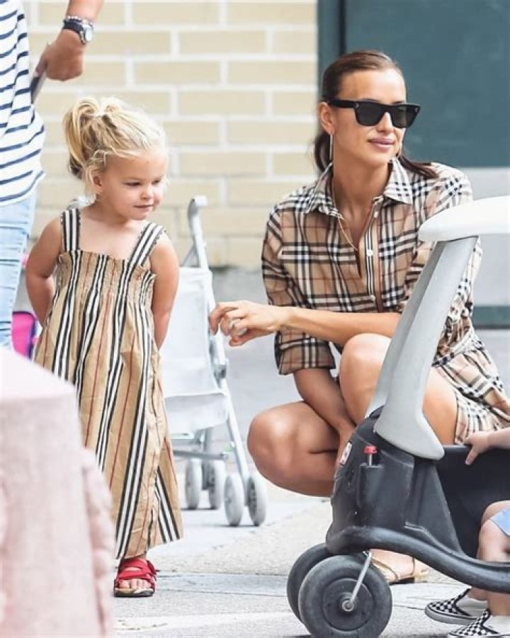 Irina Shayk's Daughter: A Closer Look at Lea De Seine's World and Her Special Name