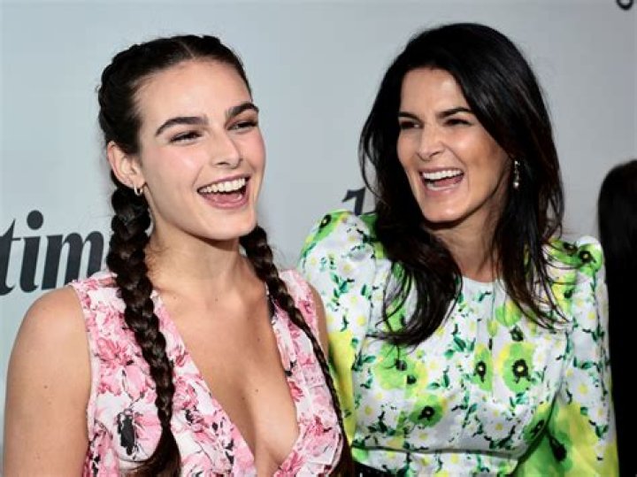 Is Angie Harmon Married? Unpacking Her Relationship Status