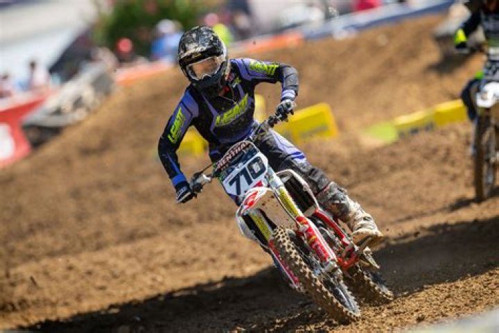 Is Brodie Moss Still With Vicki? Unpacking the Public Question in 2024