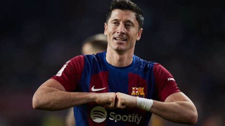 Robert Lewandowski Birthdate: Unpacking the Story of a Football Star